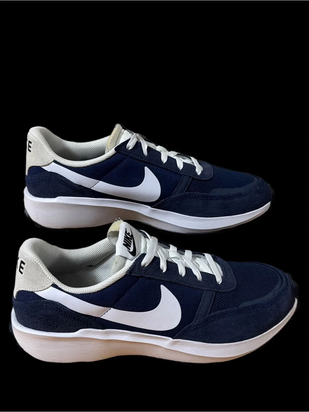 Nike WAFFLE NAV Men’s size 11 Midnight Navy/Obsidian/Thunder